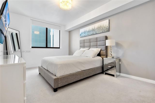 999 SW 1st Avenue 2115, Miami, FL 33130