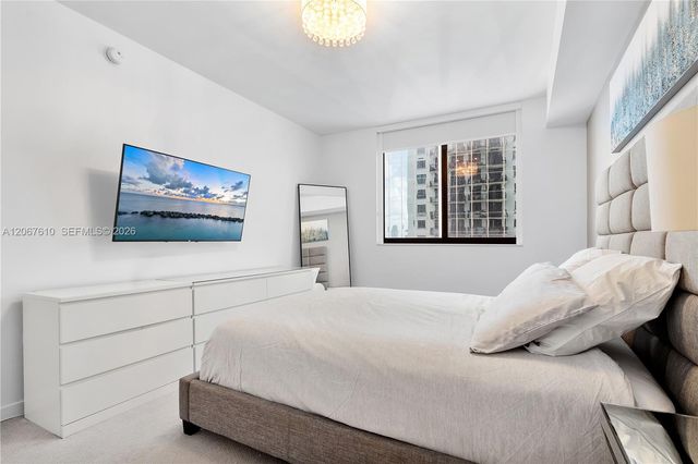 999 SW 1st Avenue 2115, Miami, FL 33130