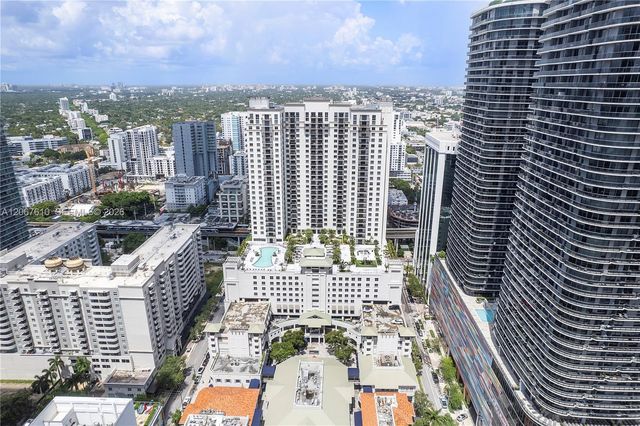 999 SW 1st Avenue 2115, Miami, FL 33130