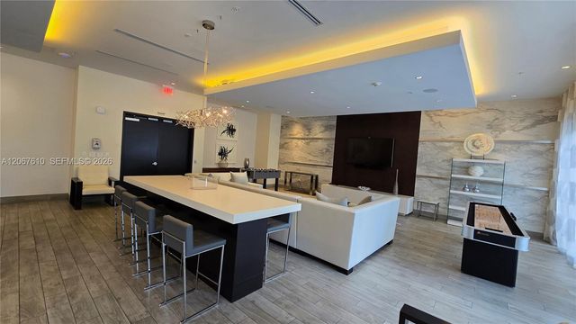 999 SW 1st Avenue 2115, Miami, FL 33130