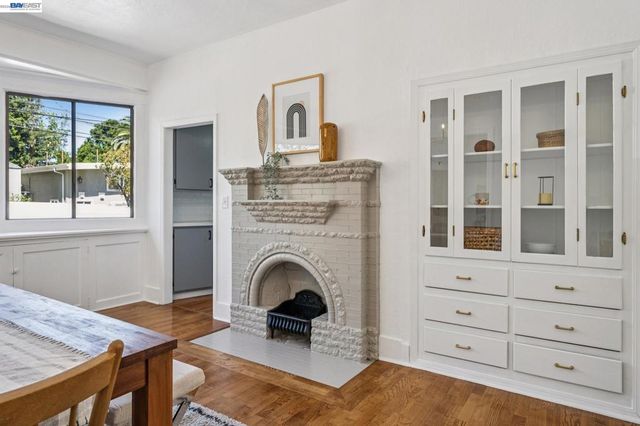 2135 Buena Vista Ave, Alameda, CA 94501