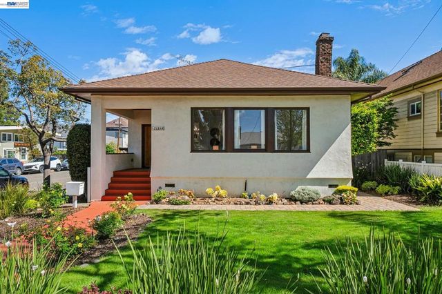 2135 Buena Vista Ave, Alameda, CA 94501