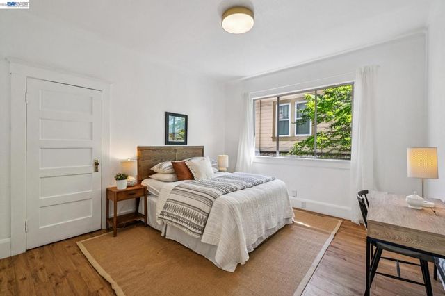 2135 Buena Vista Ave, Alameda, CA 94501