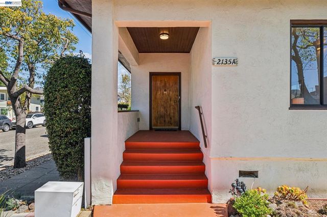 2135 Buena Vista Ave, Alameda, CA 94501