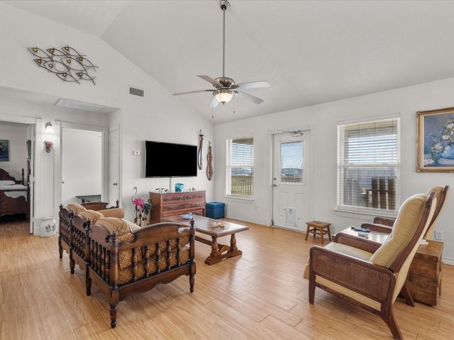 1206 Middle Drive W, Surfside Beach, TX 77541