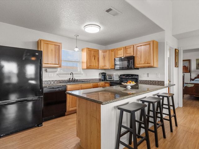 1206 Middle Drive W, Surfside Beach, TX 77541