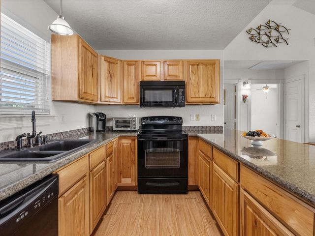 1206 Middle Drive W, Surfside Beach, TX 77541