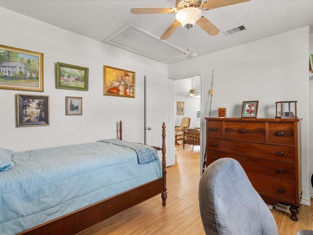 1206 Middle Drive W, Surfside Beach, TX 77541