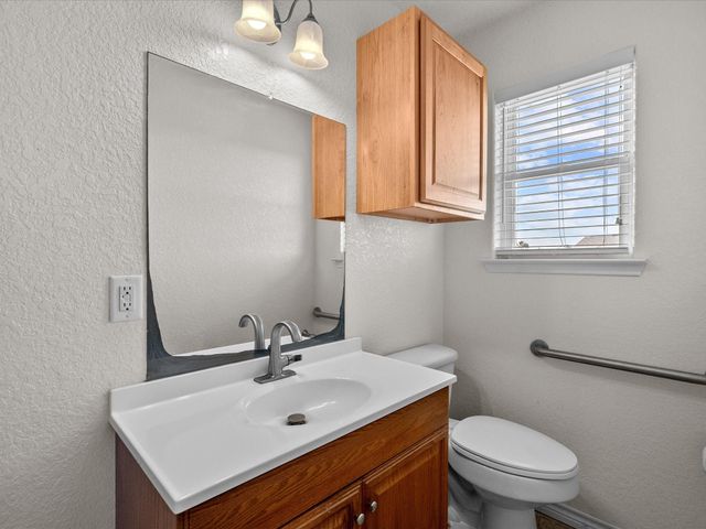 1206 Middle Drive W, Surfside Beach, TX 77541