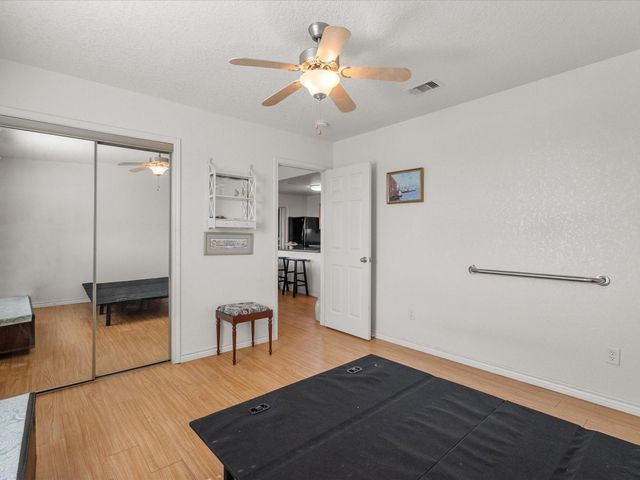 1206 Middle Drive W, Surfside Beach, TX 77541