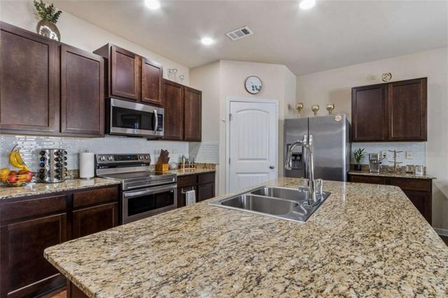 3255 Heatherwood Drive, Gainesville, GA 30507