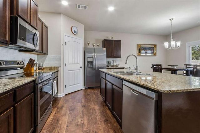 3255 Heatherwood Drive, Gainesville, GA 30507