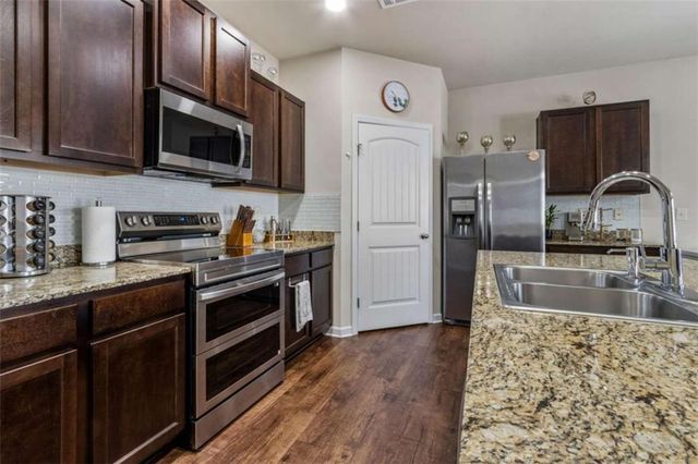 3255 Heatherwood Drive, Gainesville, GA 30507