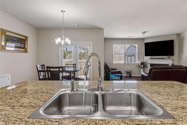 3255 Heatherwood Drive, Gainesville, GA 30507