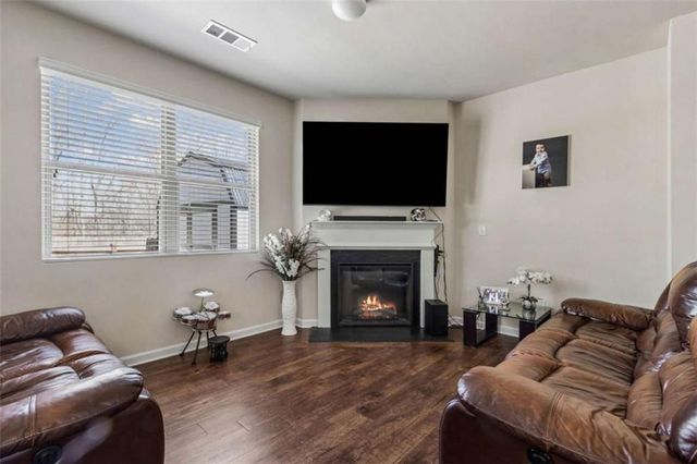 3255 Heatherwood Drive, Gainesville, GA 30507