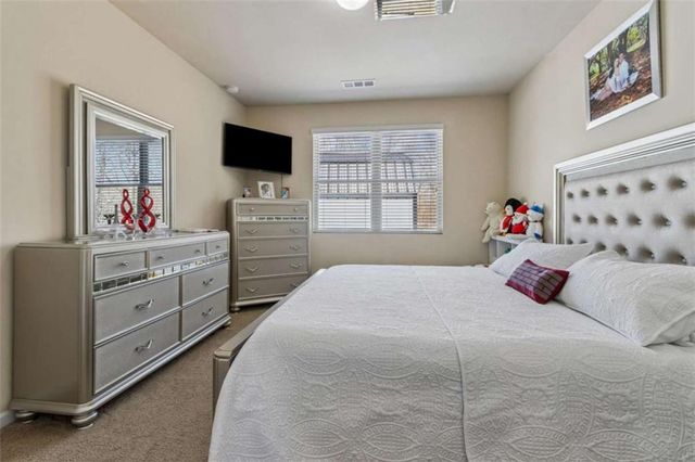 3255 Heatherwood Drive, Gainesville, GA 30507