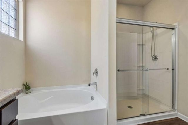 3255 Heatherwood Drive, Gainesville, GA 30507