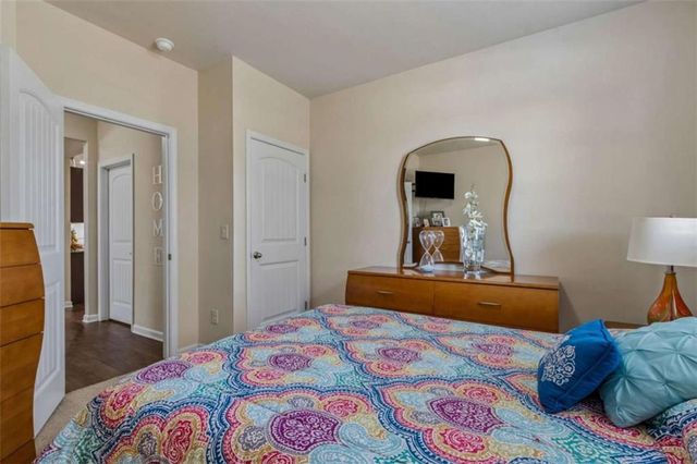 3255 Heatherwood Drive, Gainesville, GA 30507