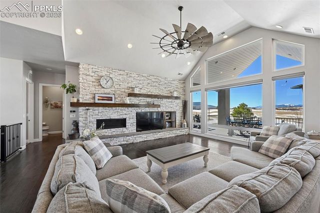 5734 Windridge Point, Colorado Springs, CO 80908