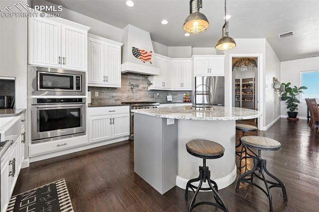 5734 Windridge Point, Colorado Springs, CO 80908