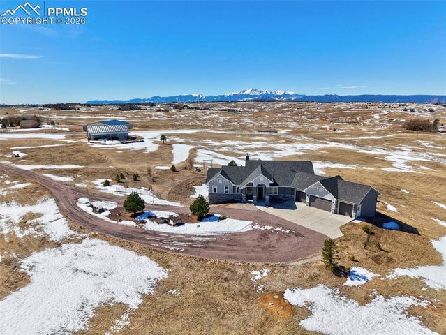 5734 Windridge Point, Colorado Springs, CO 80908
