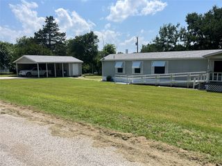 648 Quail Creek Circle, Pottsboro, TX 75076