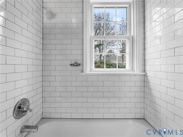 1003 Montebello Cir, Richmond, VA 23231