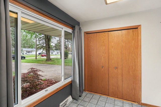 313 Thelma Drive, Battle Creek, MI 49014