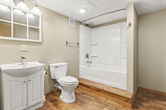 313 Thelma Drive, Battle Creek, MI 49014