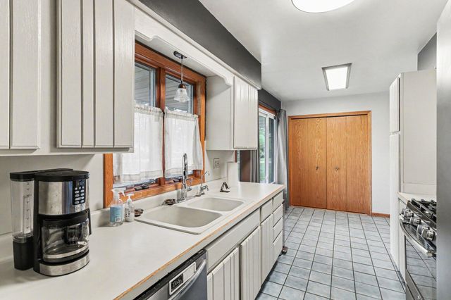 313 Thelma Drive, Battle Creek, MI 49014