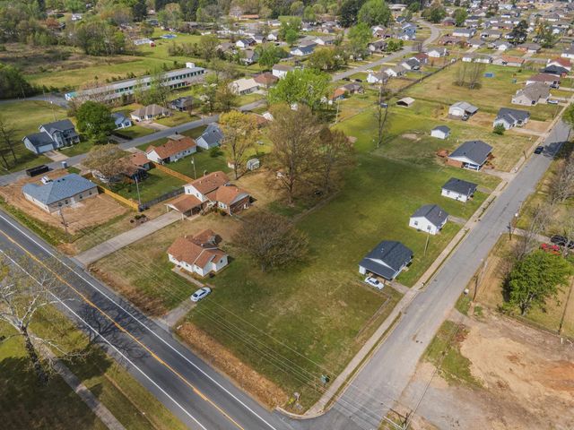 115 W Valentine Rd, Jacksonville, AR 72076