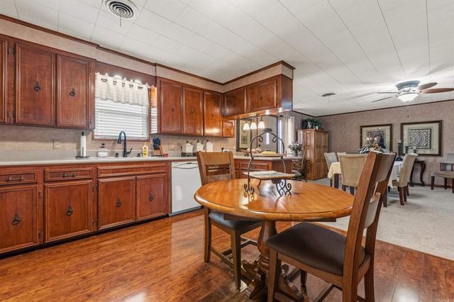 115 W Valentine Rd, Jacksonville, AR 72076