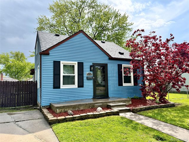 21732 Rosedale Street, St. Clair Shores, MI 48080