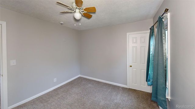 21732 Rosedale Street, St. Clair Shores, MI 48080