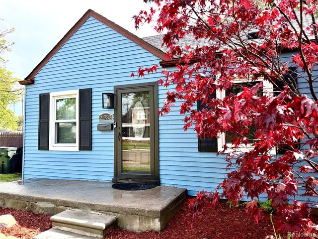 21732 Rosedale Street, St. Clair Shores, MI 48080