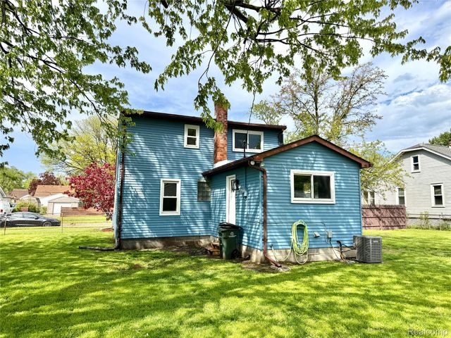 21732 Rosedale Street, St. Clair Shores, MI 48080