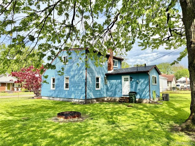 21732 Rosedale Street, St. Clair Shores, MI 48080