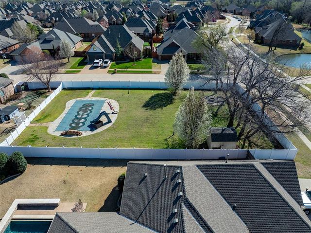 421 War Eagle Lane, Yukon, OK 73099