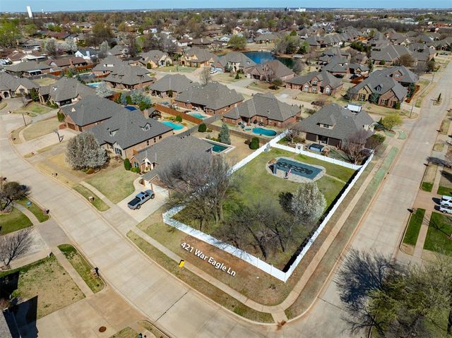 421 War Eagle Lane, Yukon, OK 73099
