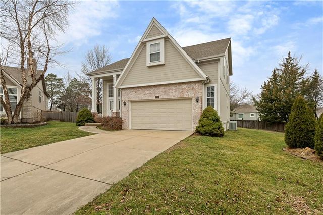 12407 England Street, Overland Park, KS 66213