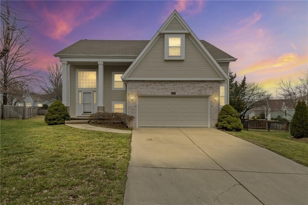 12407 England Street, Overland Park, KS 66213