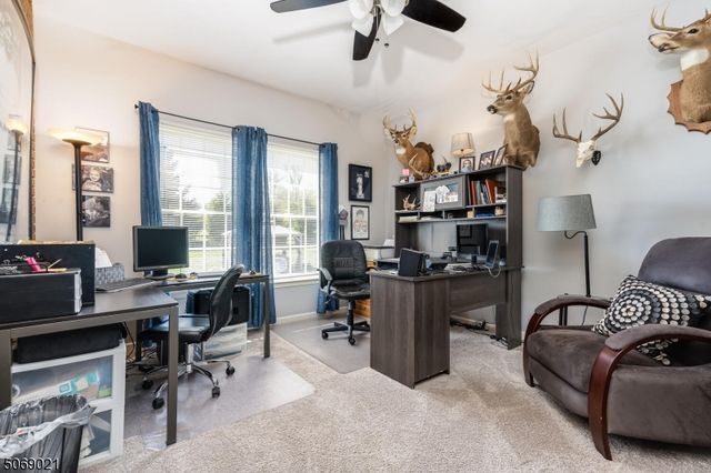 3 Berkshire Way, Holland Twp., NJ 08848