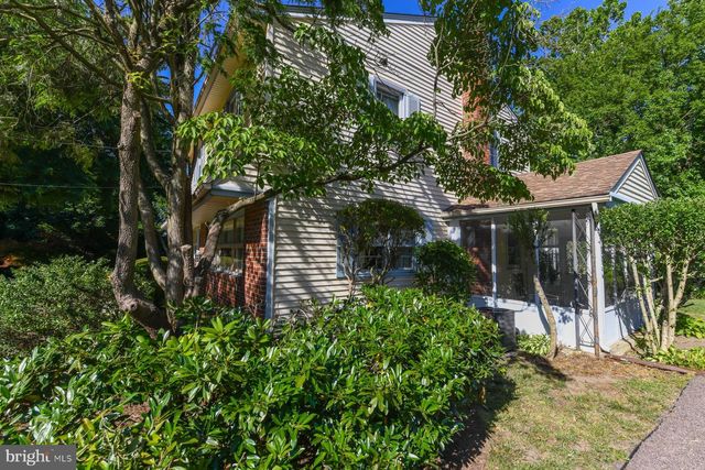 146 N MAPLE ST, Woodbury, NJ 08096