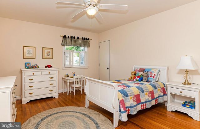 146 N MAPLE ST, Woodbury, NJ 08096