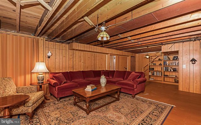 146 N MAPLE ST, Woodbury, NJ 08096