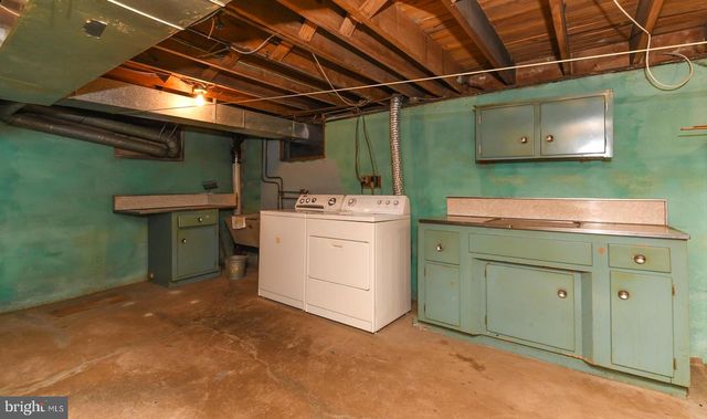 146 N MAPLE ST, Woodbury, NJ 08096