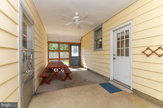 146 N MAPLE ST, Woodbury, NJ 08096