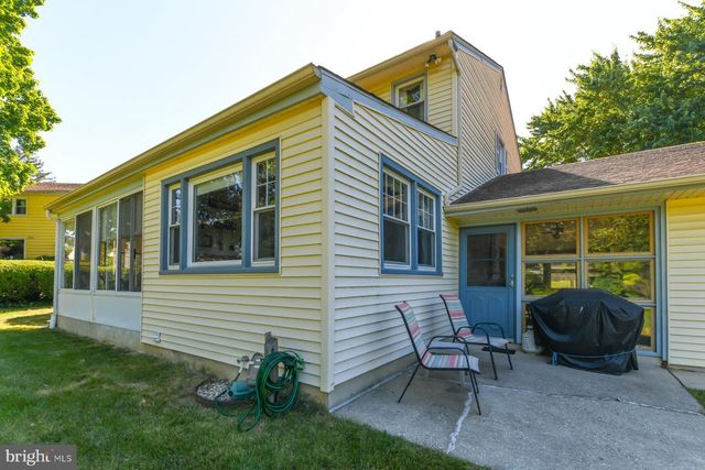 146 N MAPLE ST, Woodbury, NJ 08096