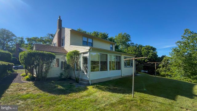 146 N MAPLE ST, Woodbury, NJ 08096