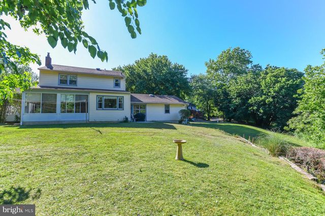 146 N MAPLE ST, Woodbury, NJ 08096